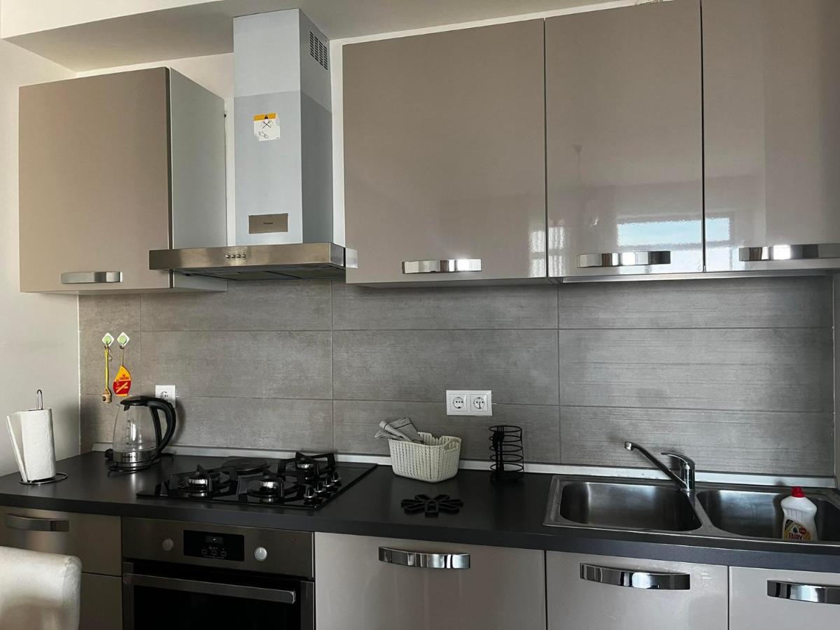 Sol'S M2 White Modern Apartments Tiflis Exterior foto